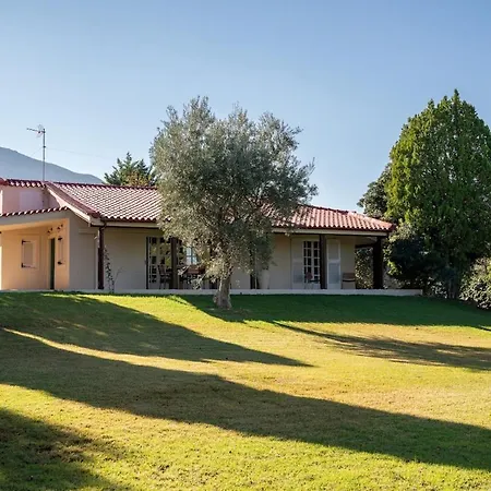 Anoixi Vacation With Spectacular Evia Landscapes Lukíszia